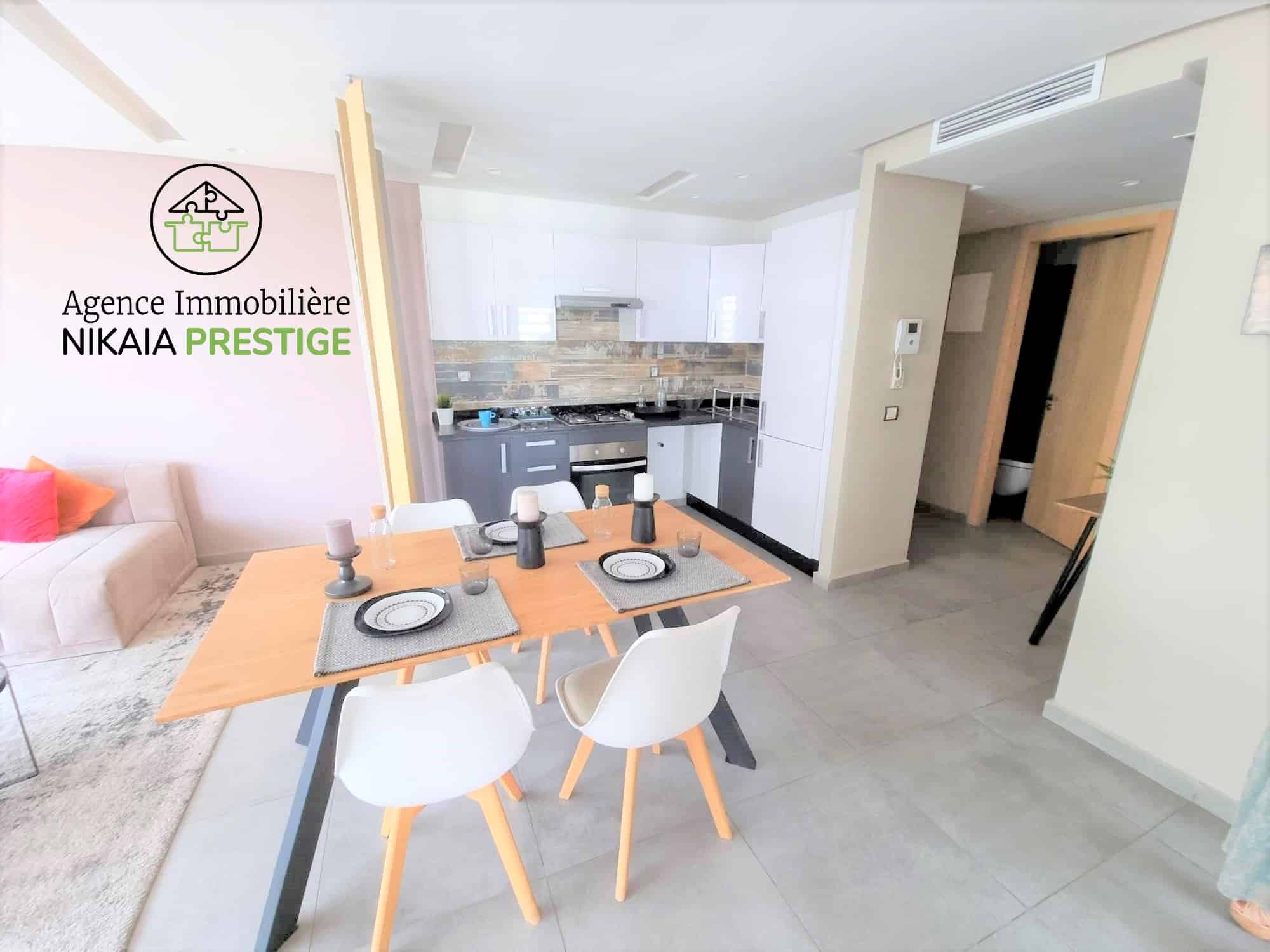 Location appartement meublé de 75 m² avec des balcons, 2 chambres, parking, quartier Riviera à Casablanca 1 (3)