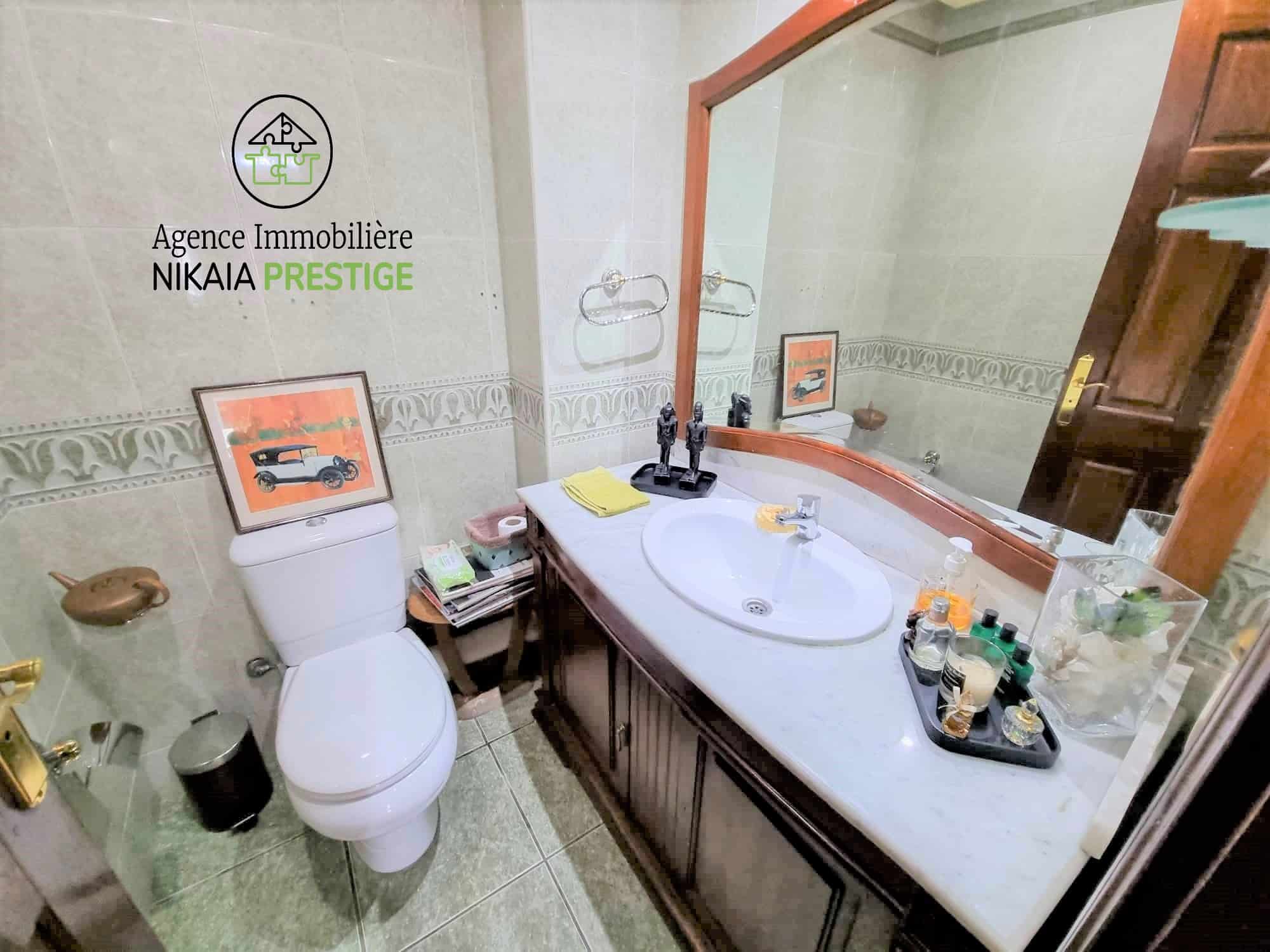 Vente appartement de 169 m² avec 3 chambres, parking, quartier Racine, à Casablanca 1 (4)