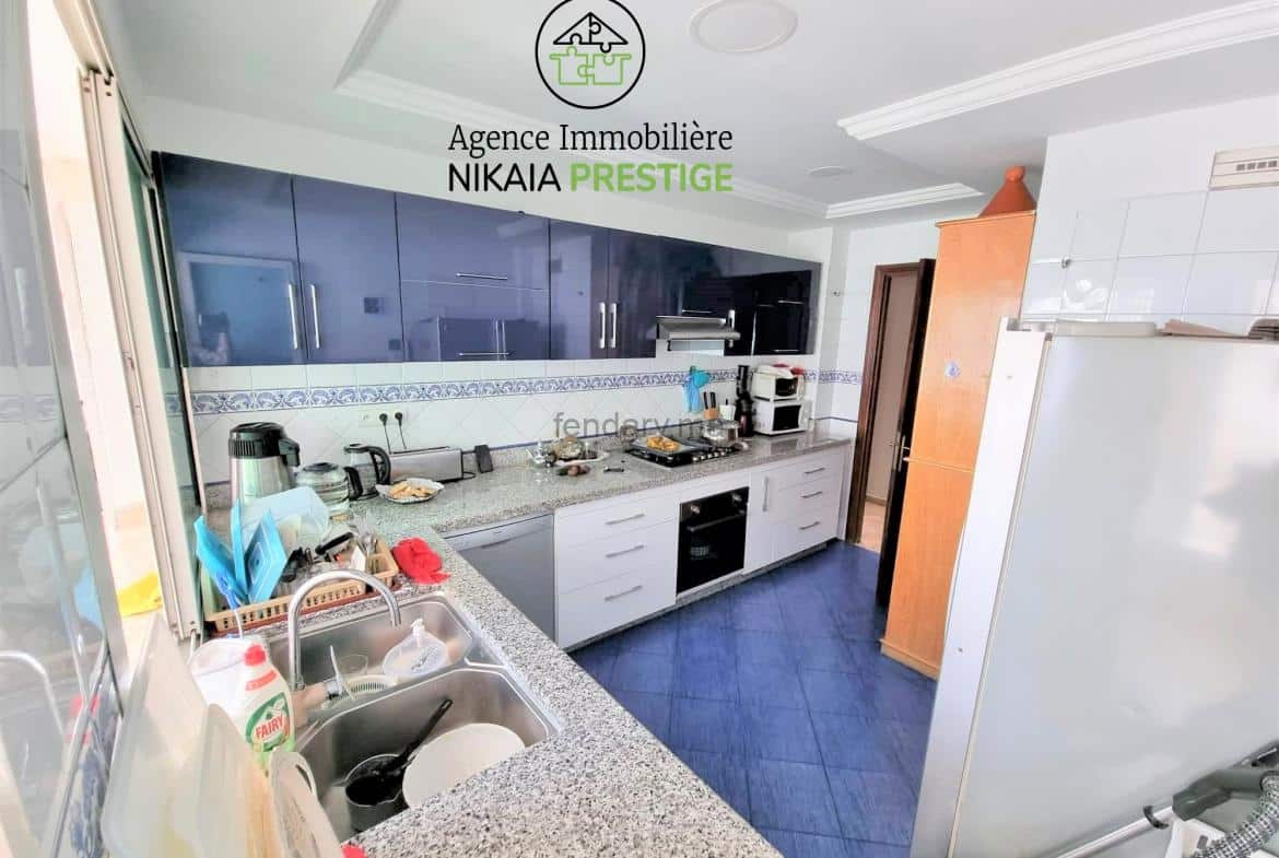 Vente appartement de 169 m² avec 3 chambres, parking, quartier Racine, à Casablanca 1 (6)